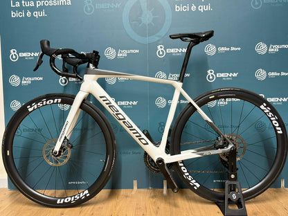 Megamo Raise corta M - Usado