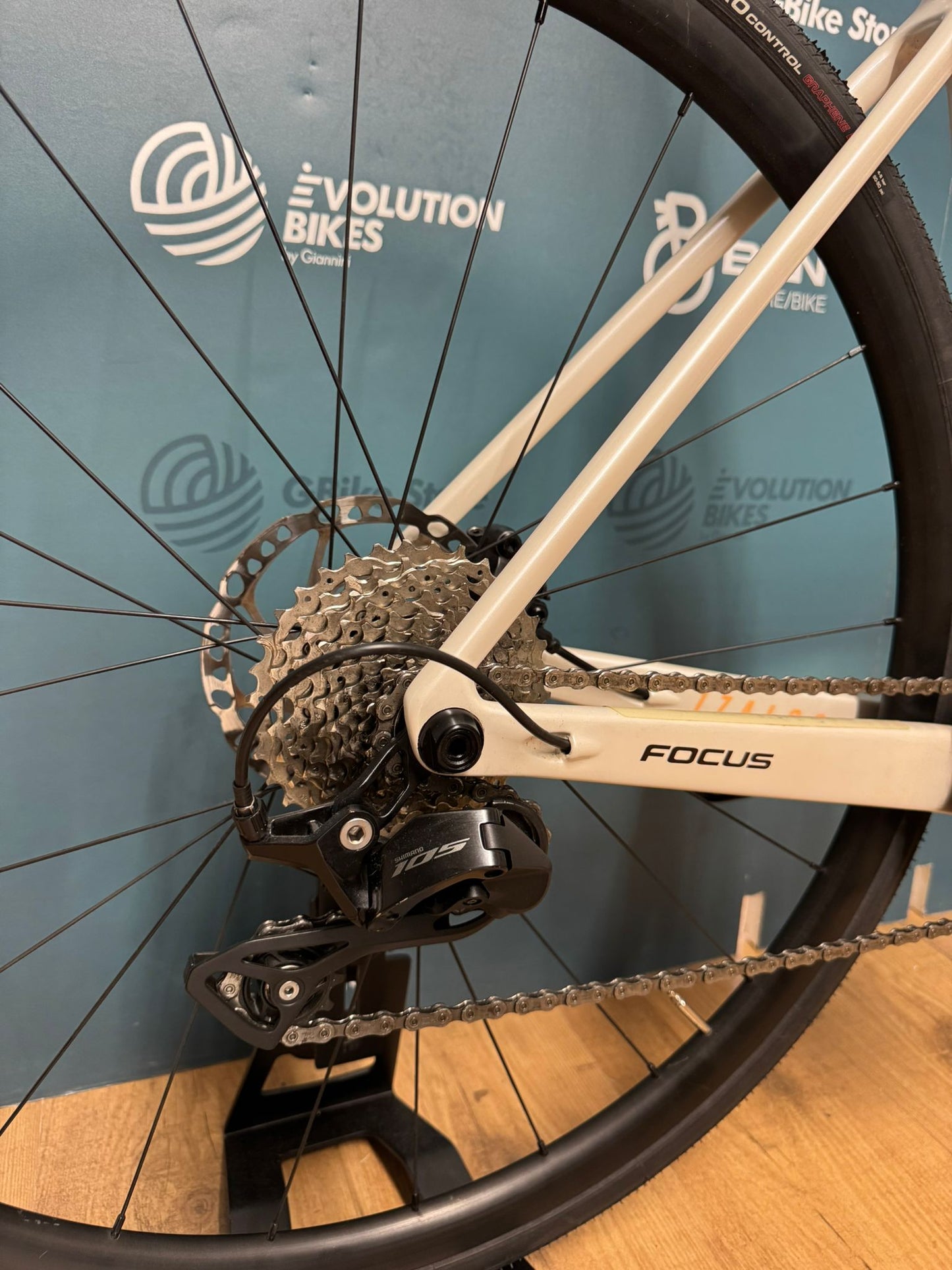 Focus Izalco Max 8.7 Disc Size XL - Used