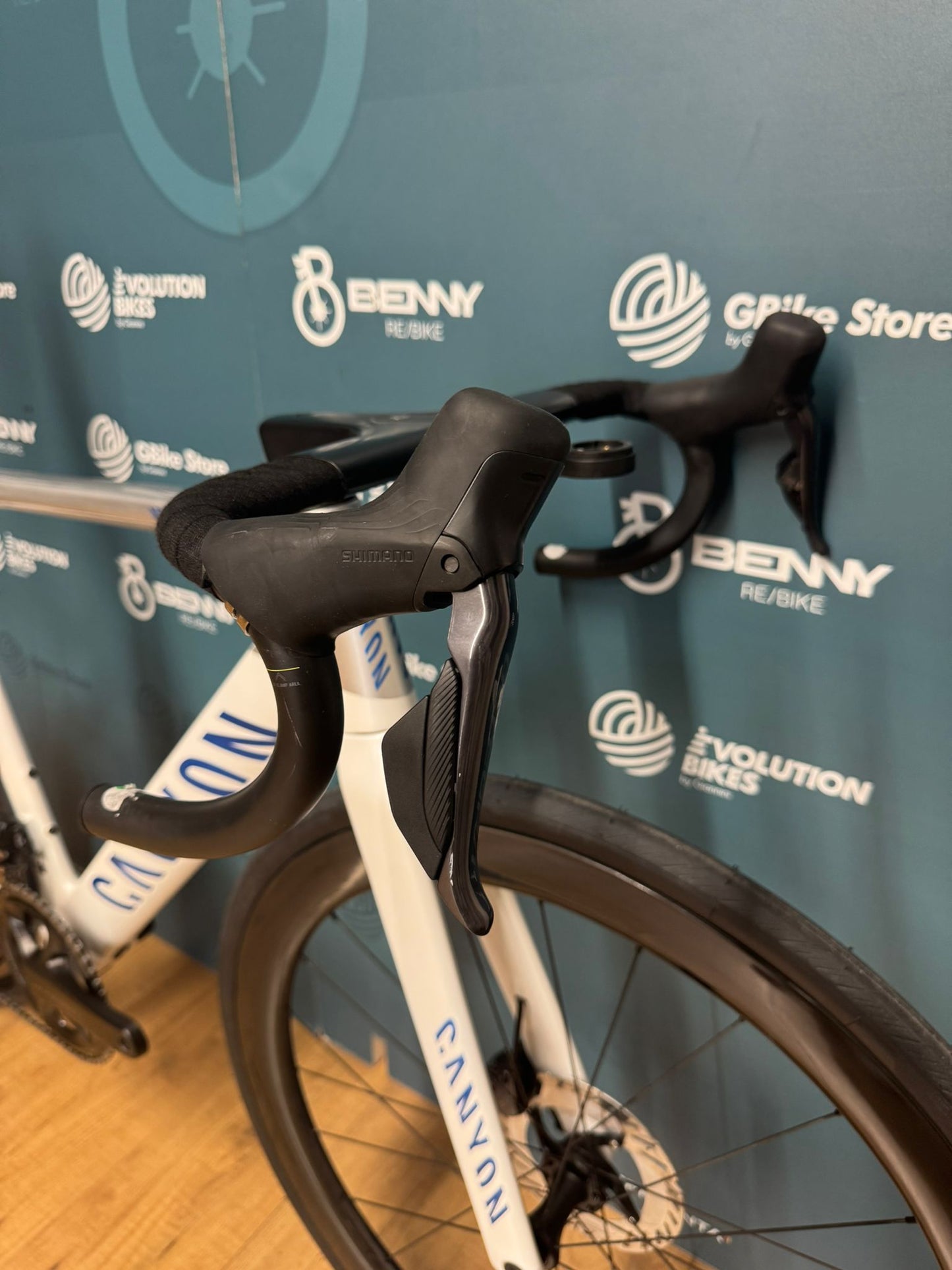 Canyon Aeroad CF SLX 8 Größe M - Gebraucht