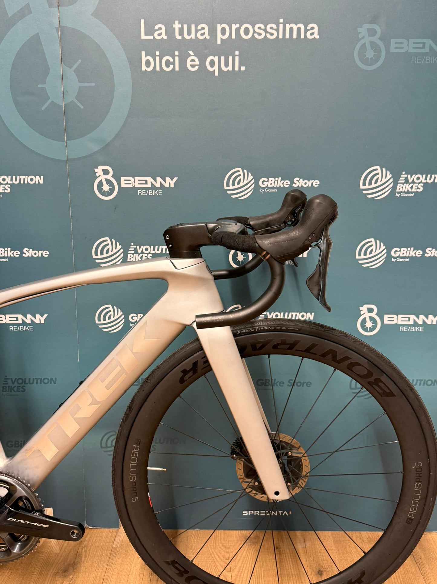Trek Madone SLR 9 Disc Size 52 - Used