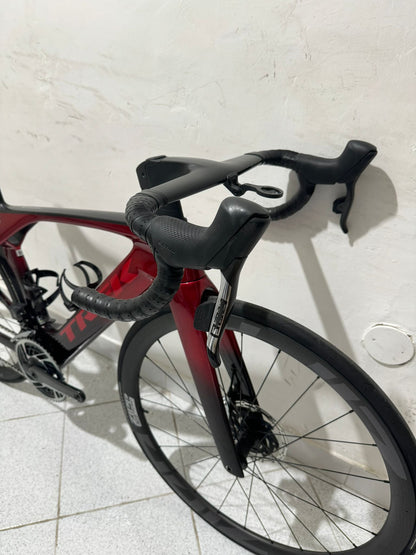 Trek Madone SLR 9 AXS Gen 7 koko 50 - käytetty