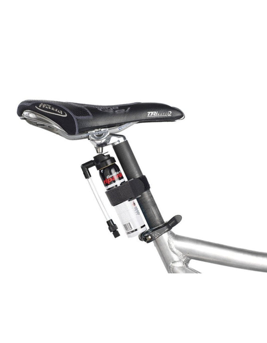 Aufblasen und Reparieren von Barbers 75 ml mit Befestigung am Rahmen