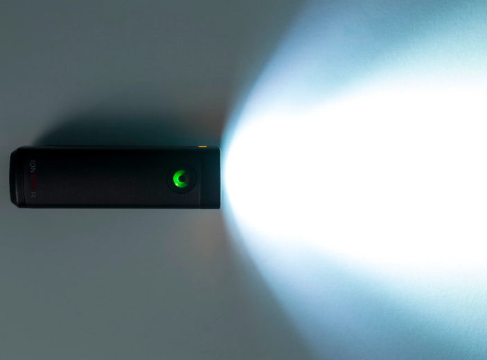 Bontrager Ion Elite R vordere Licht