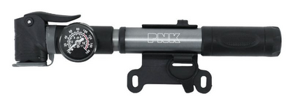 Minipumpe mit Barbieri -Druckmessstich